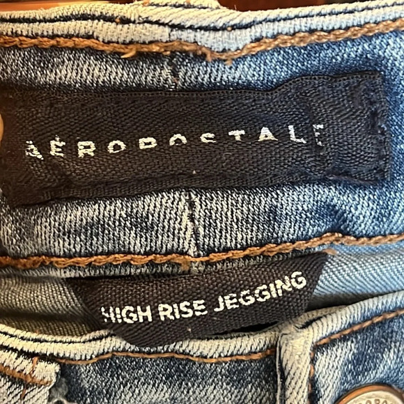 Aeropostale High Rise Distressed Jegging Size 0 Regular - Picture 3 of 10